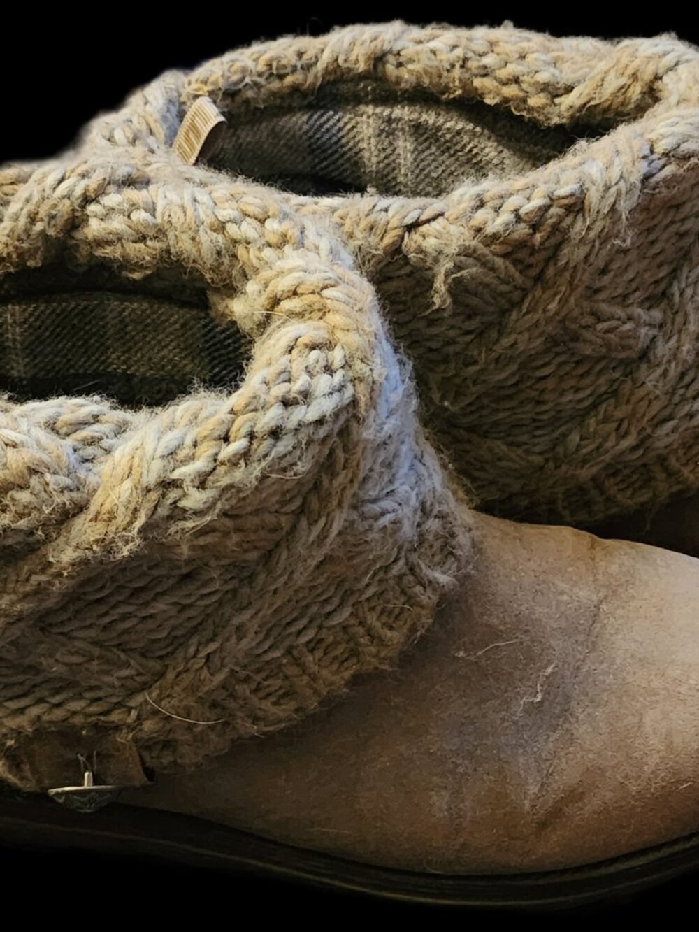 Skechers Short Suede Winter Boots Knit Collar Booties GRAY